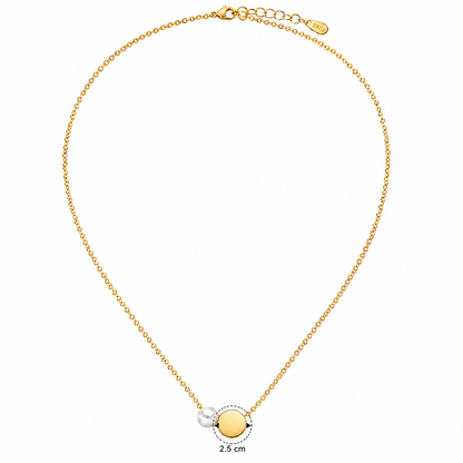 Dainty Gold Pearl Pendant Necklace