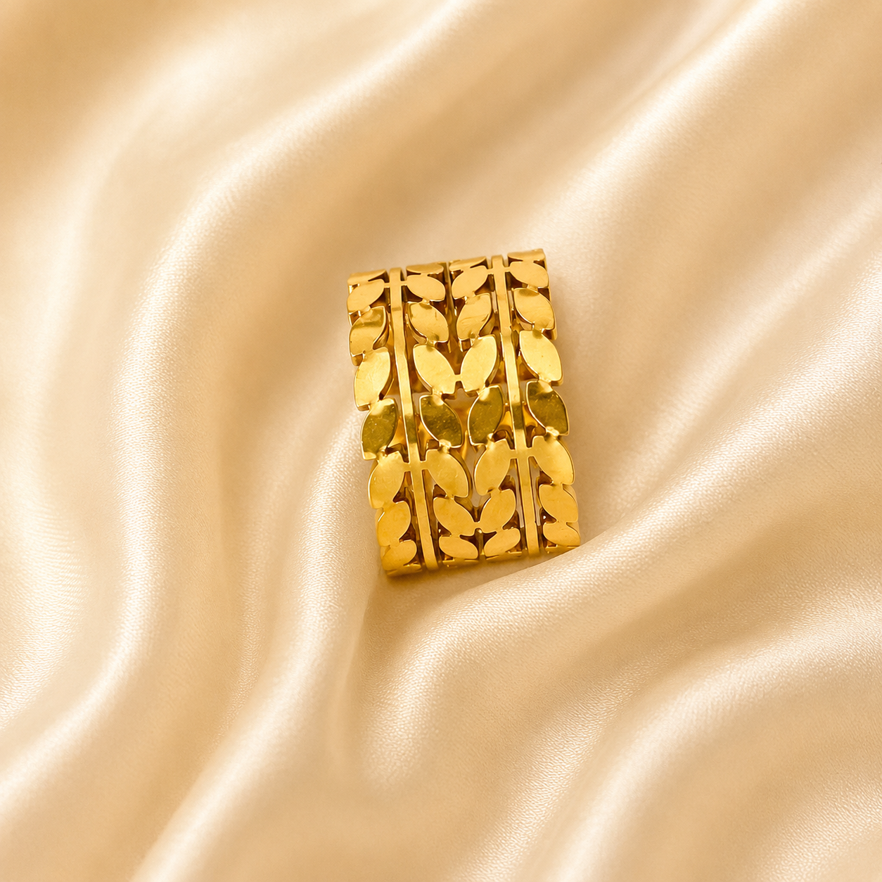 Golden Leaf Vine Ring
