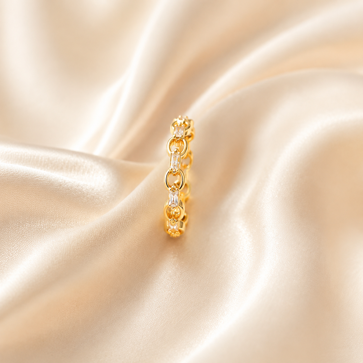 Golden Link Baguette Ring