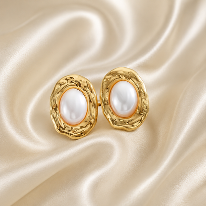 Pearl Tide Studs