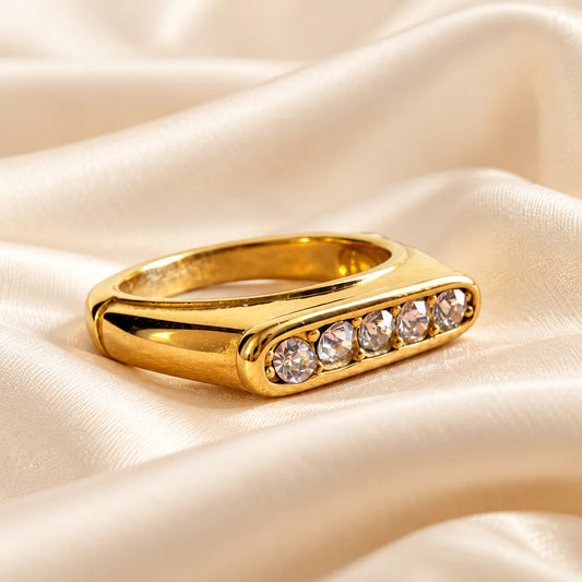 Zaryab meets Abu Bakar Gold Crystal Statement Ring