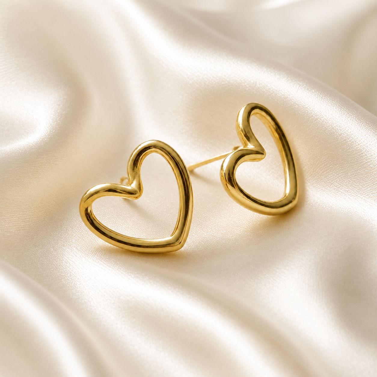 Heartline Studs